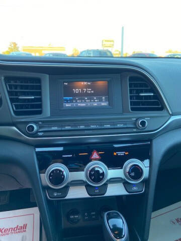 2019 Hyundai Elantra