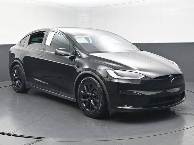 2023 Tesla Model X Standard Range