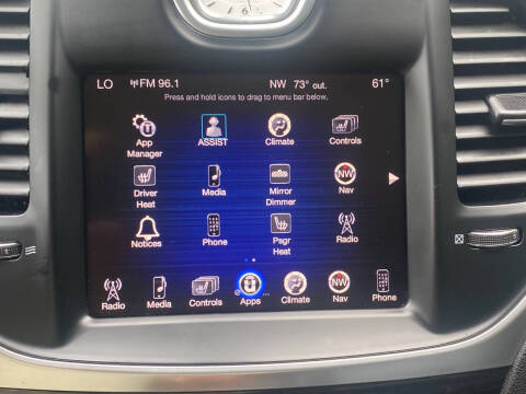 2016 Chrysler 300 Limited