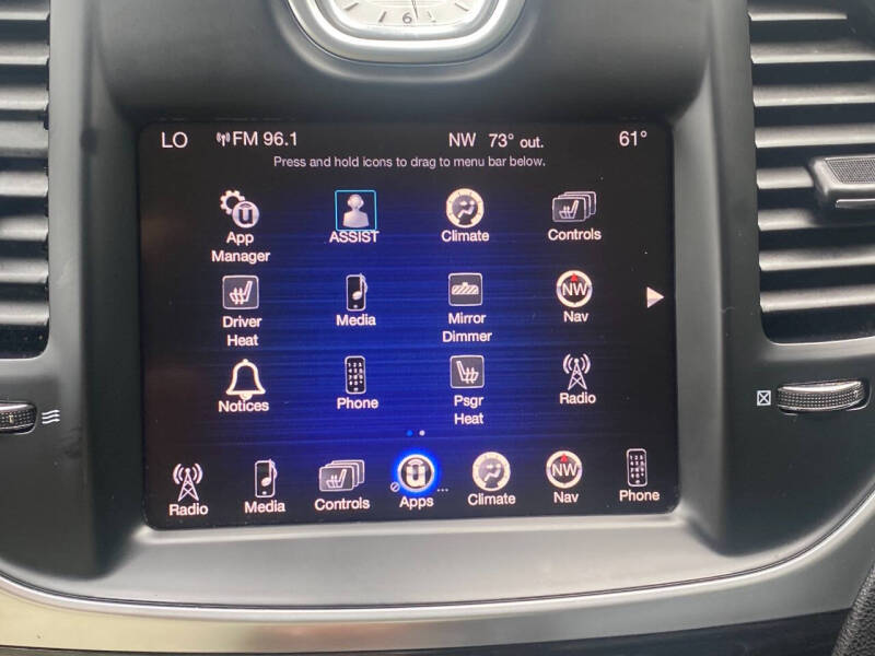2016 Chrysler 300 Limited