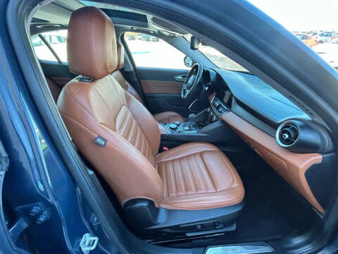 2019 Alfa Romeo Giulia Ti Lusso