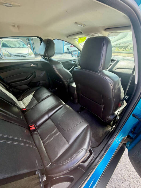 2014 Ford Focus SE