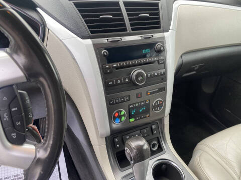 2010 Chevrolet Traverse LTZ