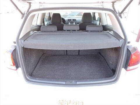 2010 Volkswagen Golf 2.5L PZEV