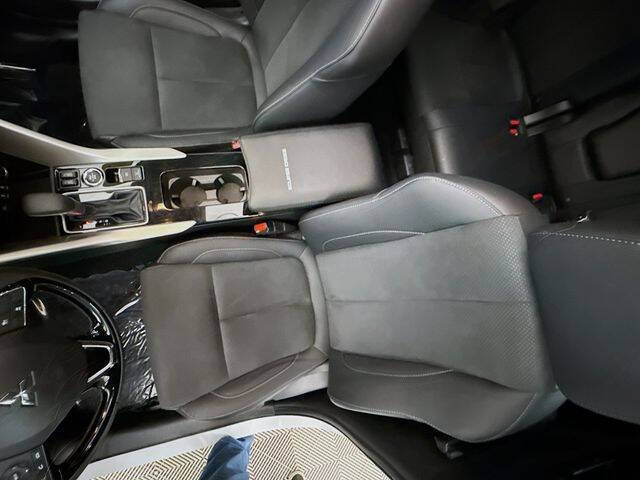 2024 Mitsubishi Eclipse Cross SE