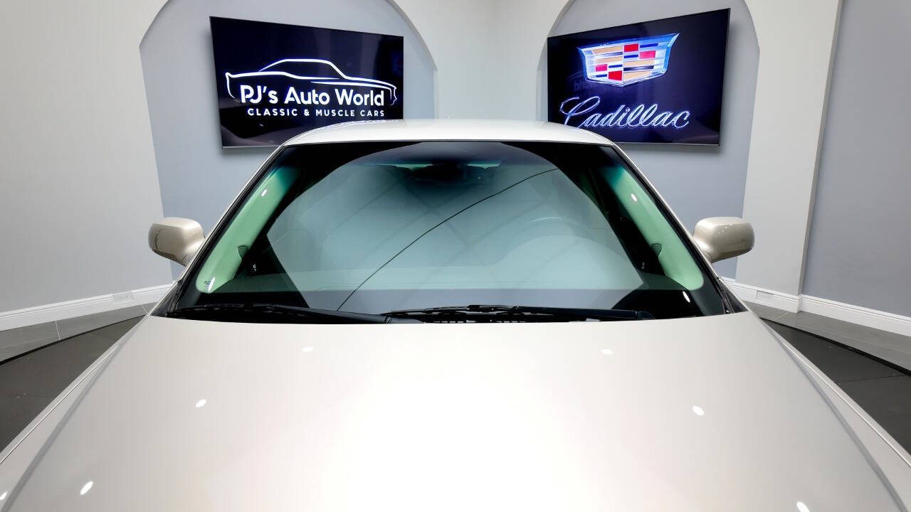 2009 Cadillac DTS 10