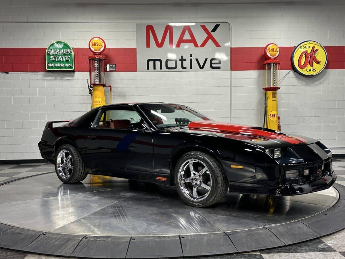1985 Chevrolet Camaro 1