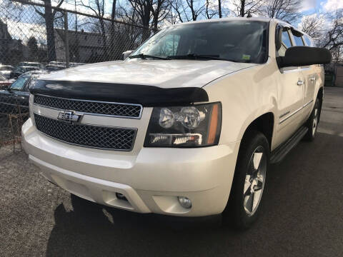 2011 Chevrolet Suburban for sale at MAGIC AUTO SALES in Little Ferry NJ