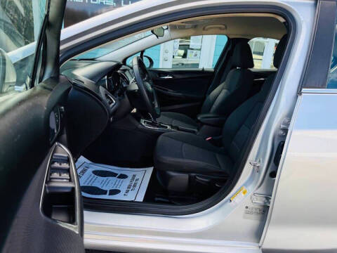 2017 Chevrolet Cruze LT Auto