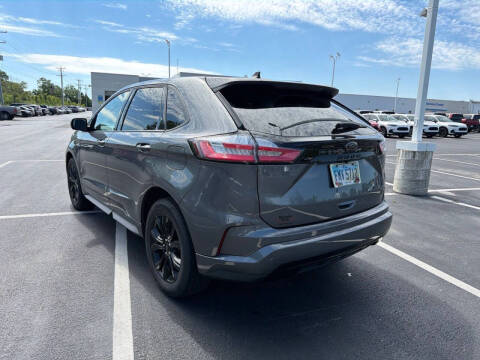 2024 Ford Edge SE