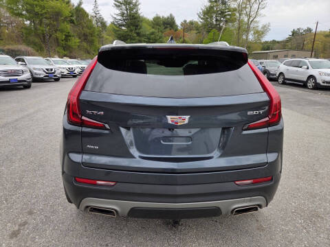 2019 Cadillac XT4 Premium Luxury