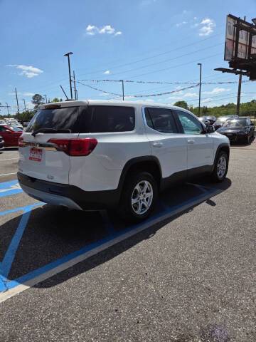 2017 GMC Acadia SLE-1
