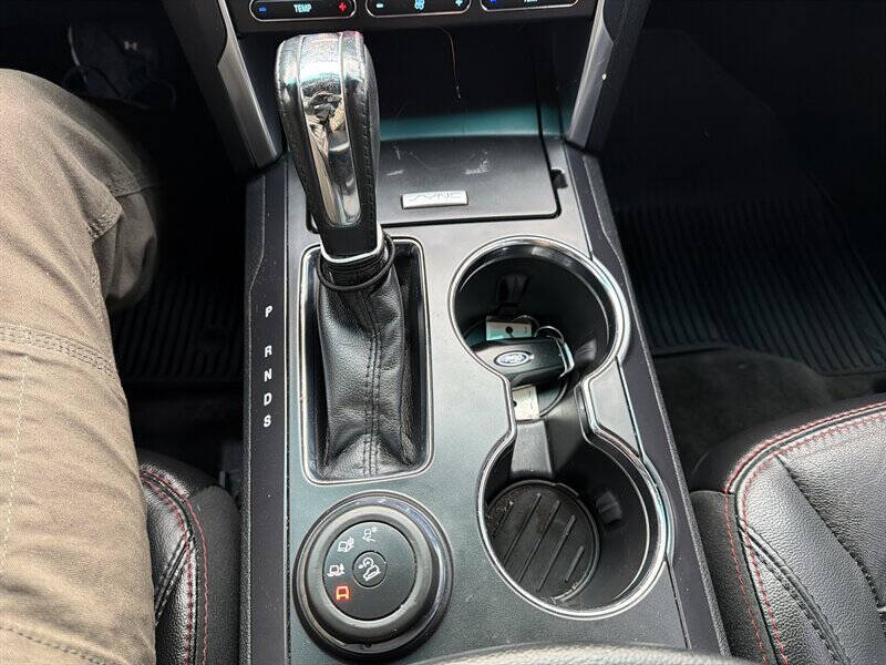 2017 Ford Explorer Sport