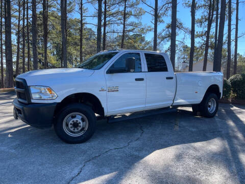 2018 RAM 3500 for sale at SELECTIVE Cars & Trucks in Woodstock GA