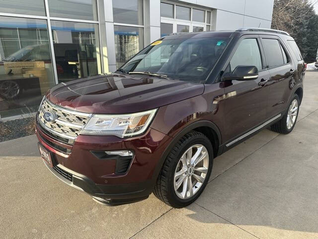 Used 2018 Ford Explorer XLT with VIN 1FM5K8D88JGB65586 for sale in Jackson, Minnesota