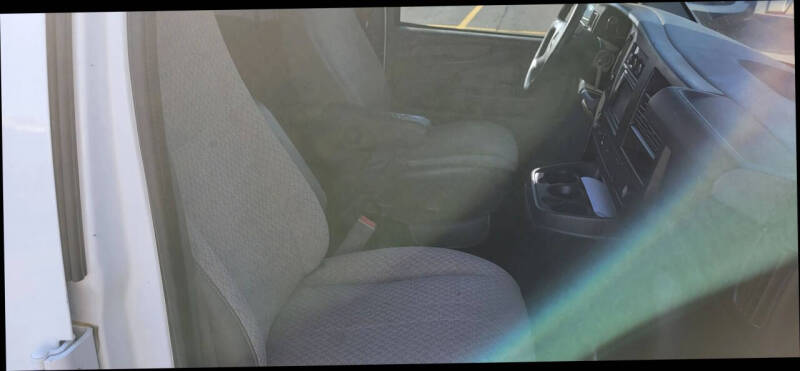 2015 GMC Savana 2500