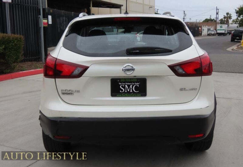 2017 Nissan Rogue Sport SL