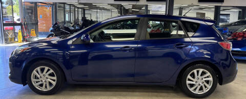 2012 Mazda MAZDA3 i Grand Touring