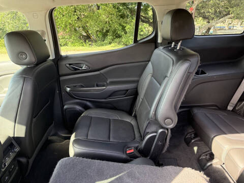 2020 GMC Acadia SLT
