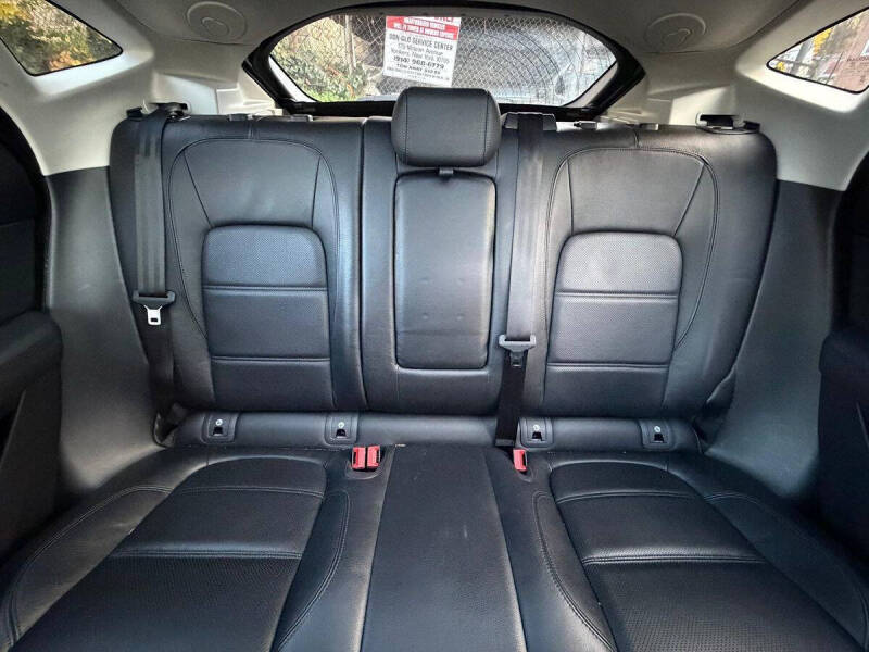 2018 Jaguar E-PACE P250 SE