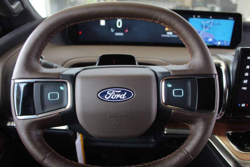 2027 Ford Expedition King Ranch