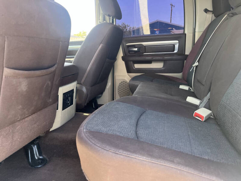 2014 RAM 1500 SLT