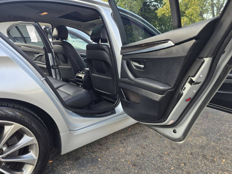 2016 BMW 5 Series 528i xDrive