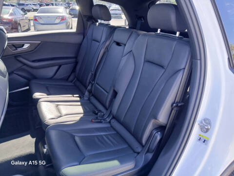 2021 Audi Q7 quattro Premium Plus 55 TFSI