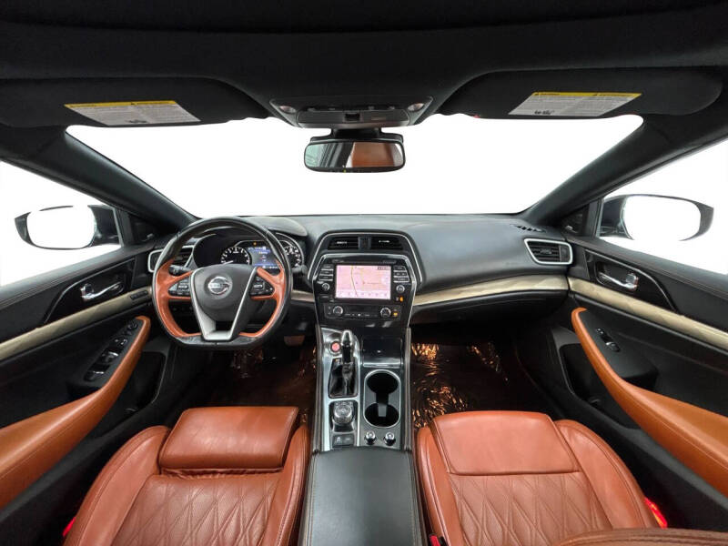 2019 Nissan Maxima Platinum