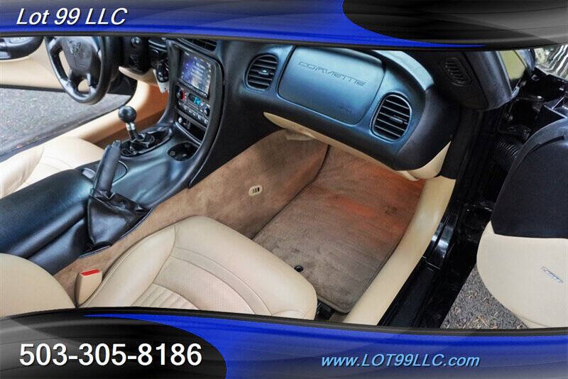 2004 Chevrolet Corvette