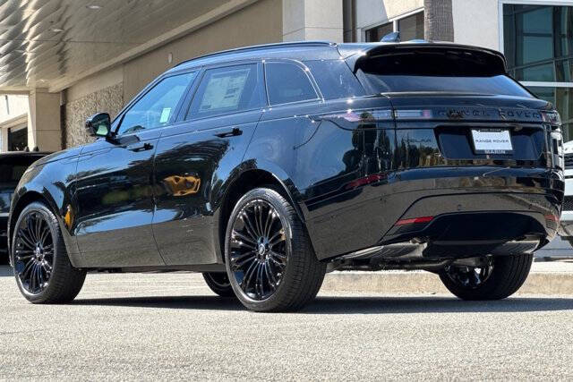 2026 Land Rover Range Rover Velar P250 Dynamic SE