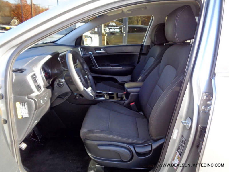 2022 Kia Sportage LX