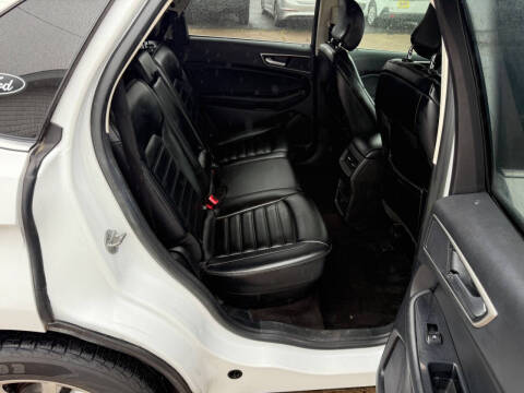 2019 Ford Edge SEL