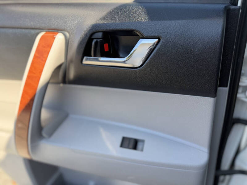 2010 Toyota Highlander Limited