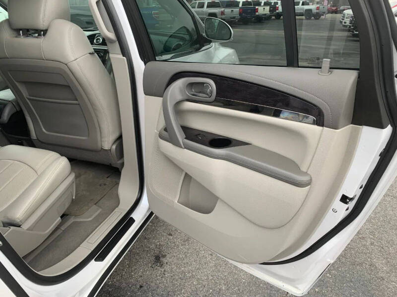 2016 Buick Enclave Leather