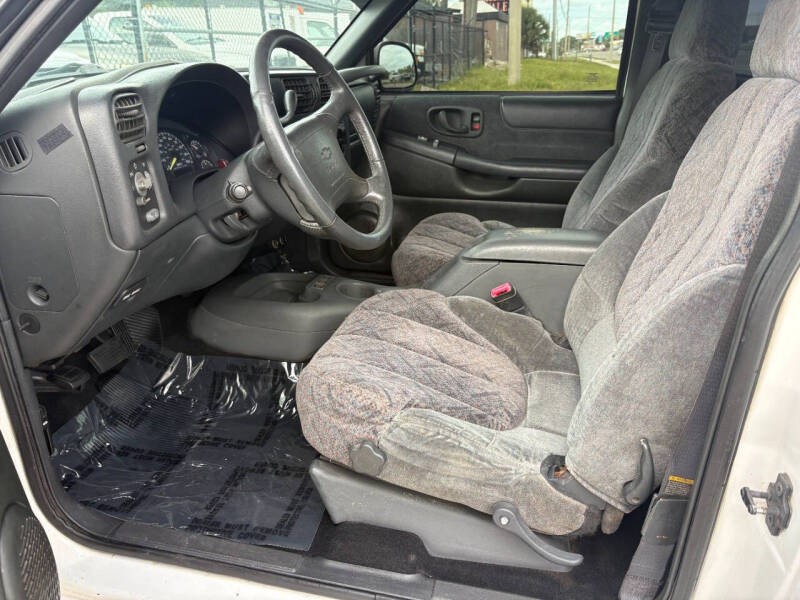 1998 Chevrolet S-10 LS