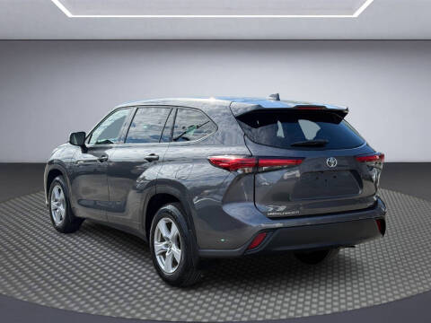 2021 Toyota Highlander L