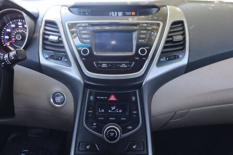2016 Hyundai Elantra