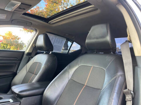 2020 Nissan Altima 2.0 SR