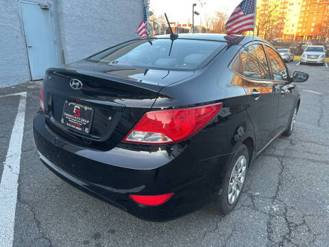 2015 Hyundai Accent GLS