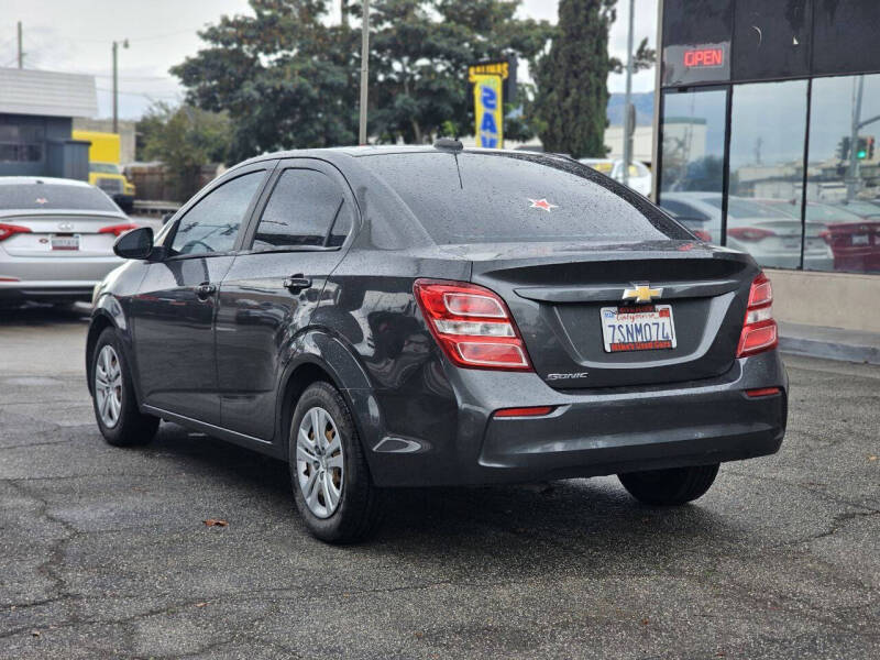 2017 Chevrolet Sonic LS Auto