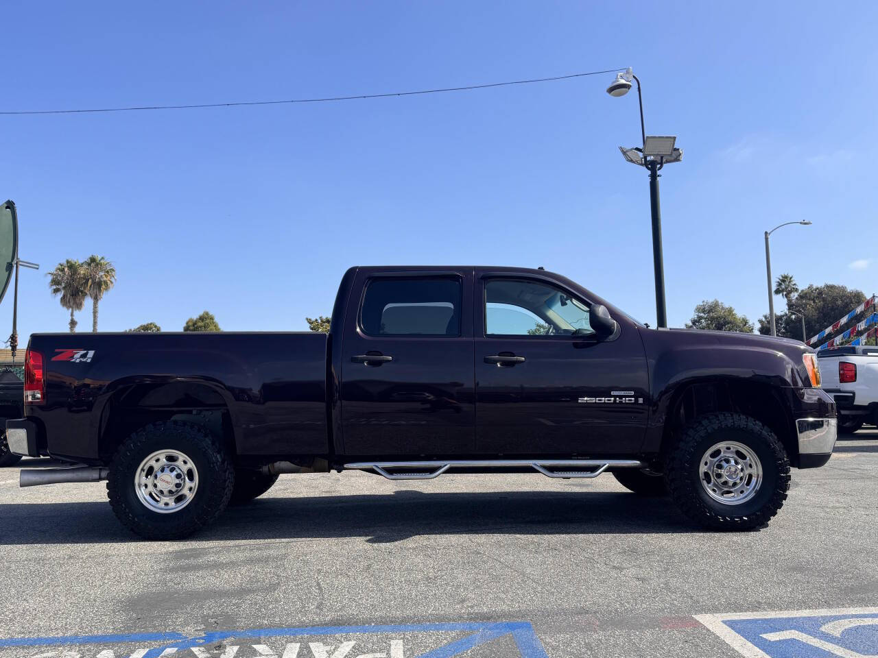 2008 GMC Sierra 2500HD for sale at Best Buy Motors in Signal Hill, CA