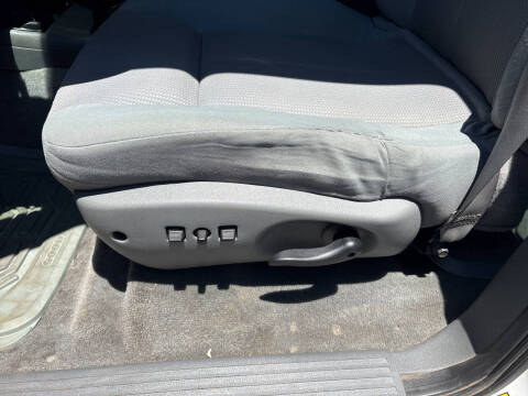 2005 Dodge Dakota SLT