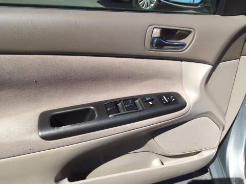 2006 Toyota Camry LE