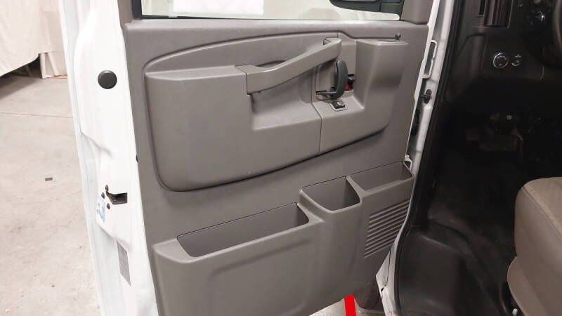 2020 Chevrolet Express 2500