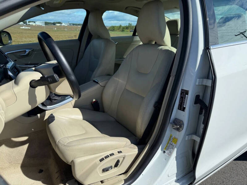 2015 Volvo S60 T5 Drive-E Premier