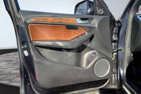 2017 Audi Q5 2.0T quattro Premium Plus