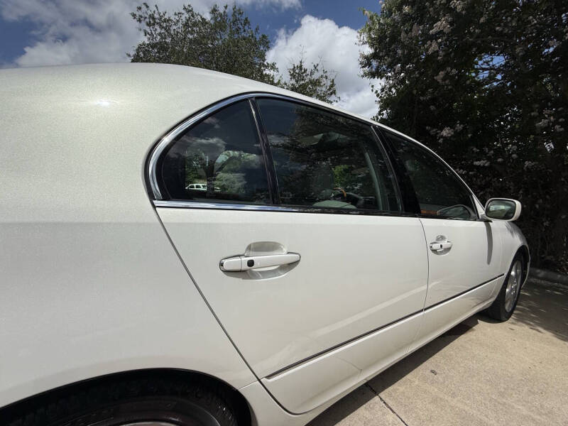 2004 Lexus LS 430