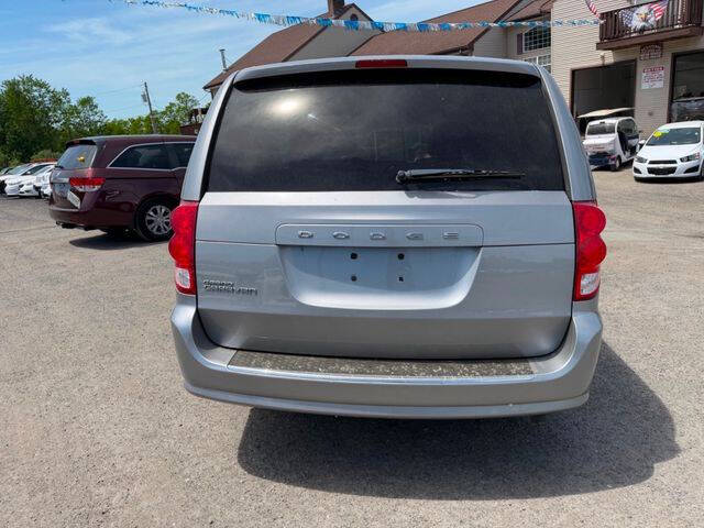 2015 Dodge Grand Caravan American Value Package