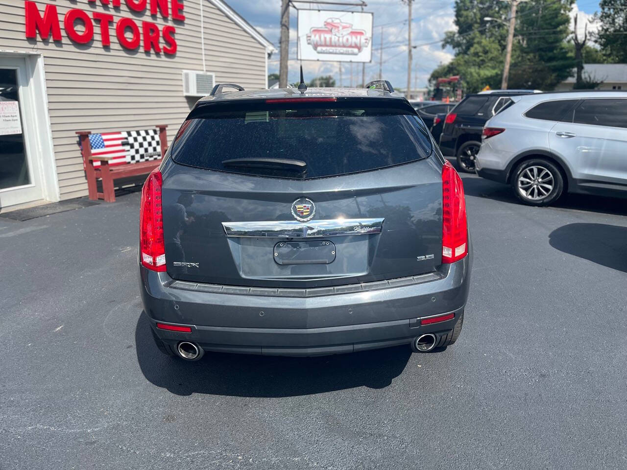 2012 Cadillac SRX for sale at Mitrione Motors in Springfield, IL